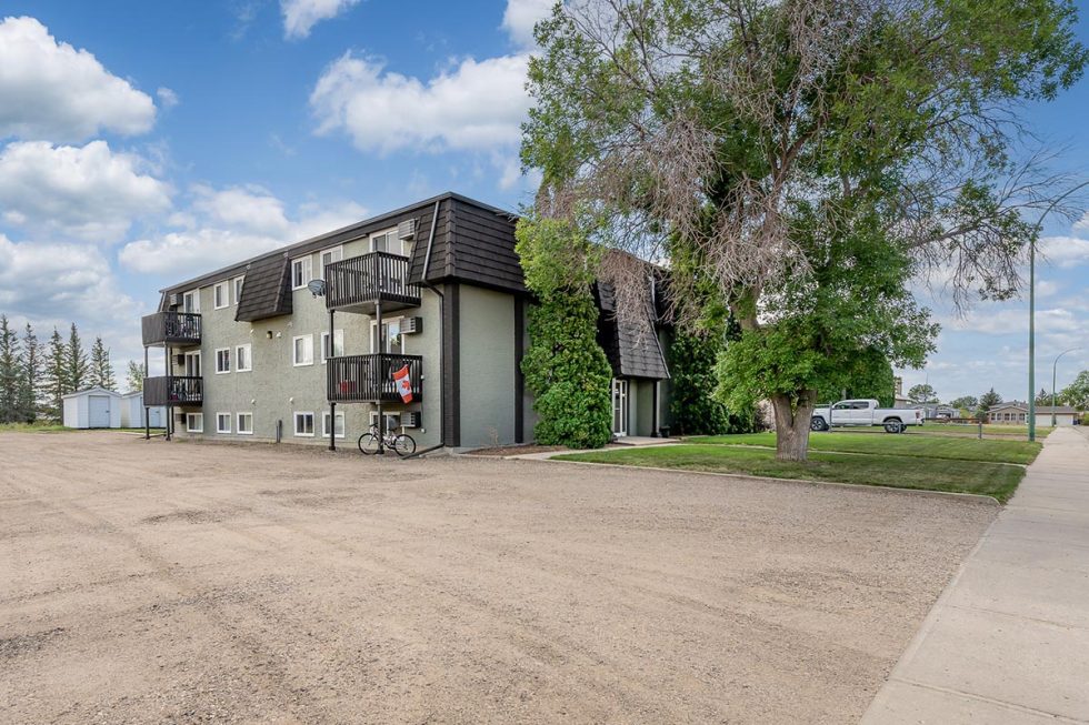 Avens Manor 31 Avens Road Moose Jaw Real Estate & Insurance Moose