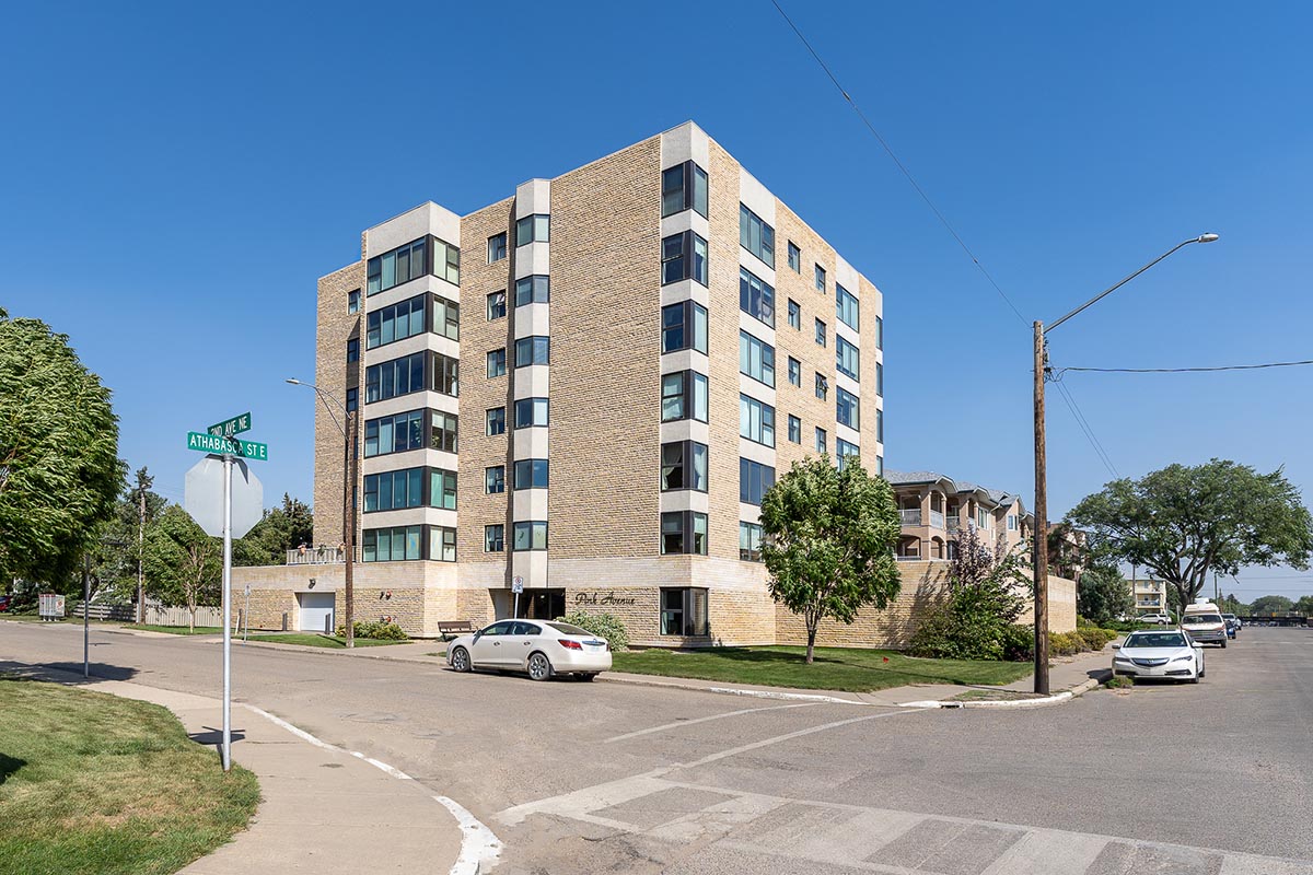 Park Avenue - Apartement Rental - 615 2nd Ave NE Moose Jaw