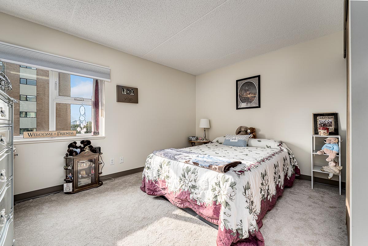 Park Avenue - Apartement Rental - 615 2nd Ave NE Moose Jaw