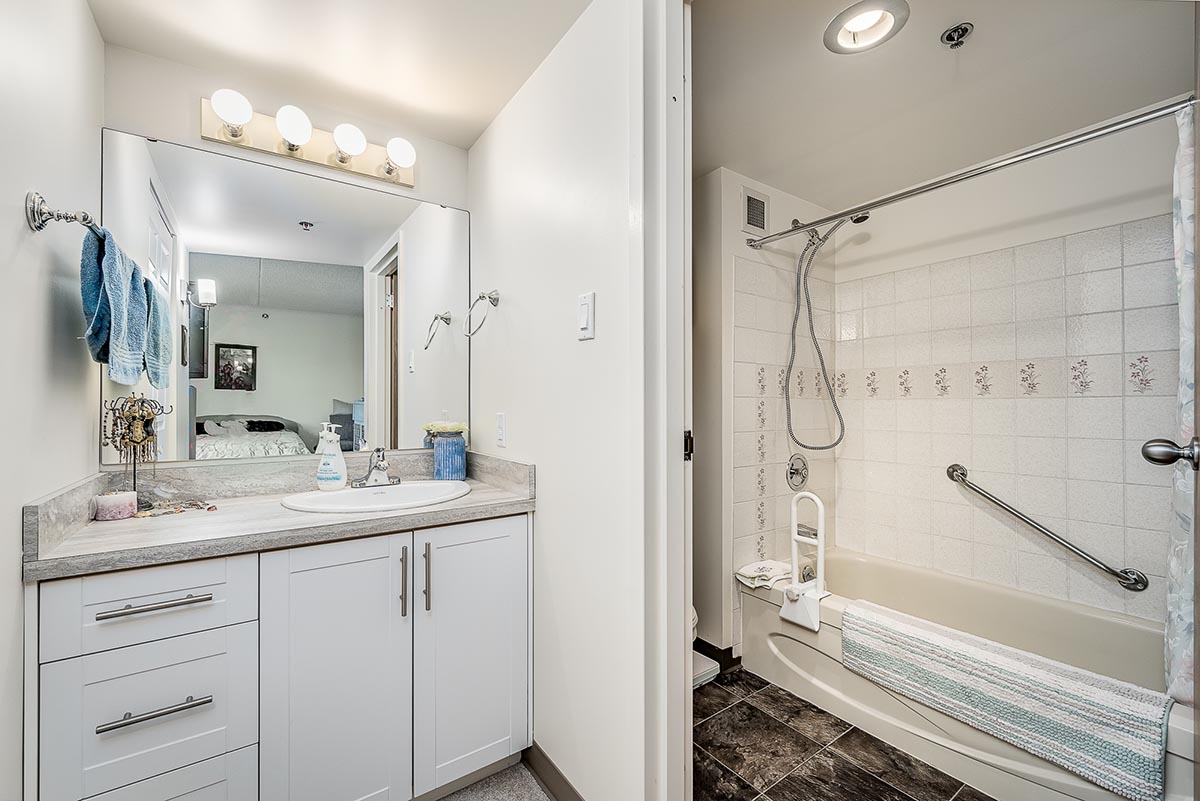 Park Avenue - Apartement Rental - 615 2nd Ave NE Moose Jaw
