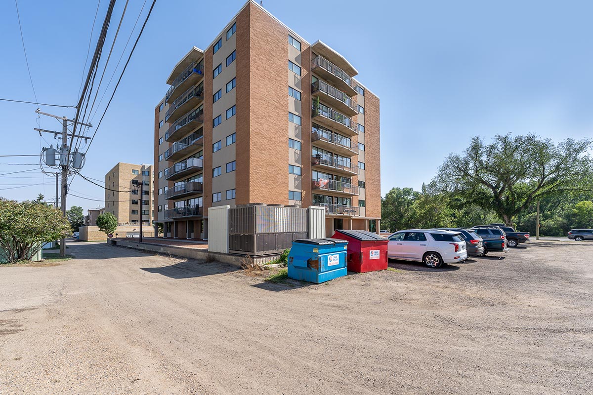 Athabasca Tower – Apartment Rental - 610 2nd Ave NE - Moose Jaw