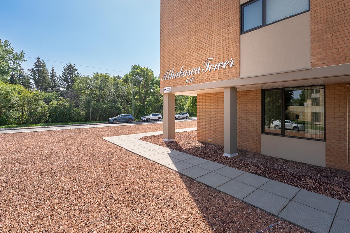Athabasca Tower – Apartment Rental - 610 2nd Ave NE - Moose Jaw