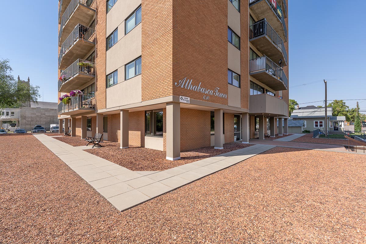 Athabasca Tower – Apartment Rental - 610 2nd Ave NE - Moose Jaw