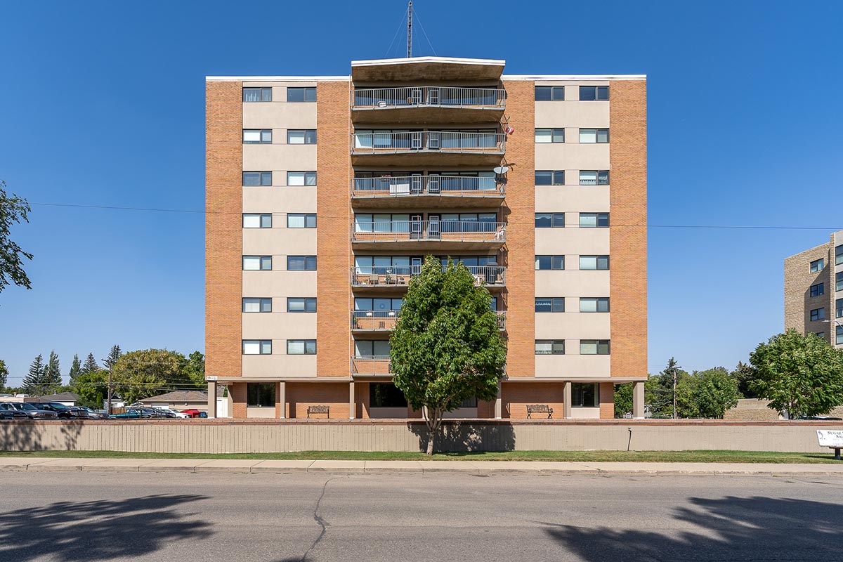 Athabasca Tower – Apartment Rental - 610 2nd Ave NE - Moose Jaw