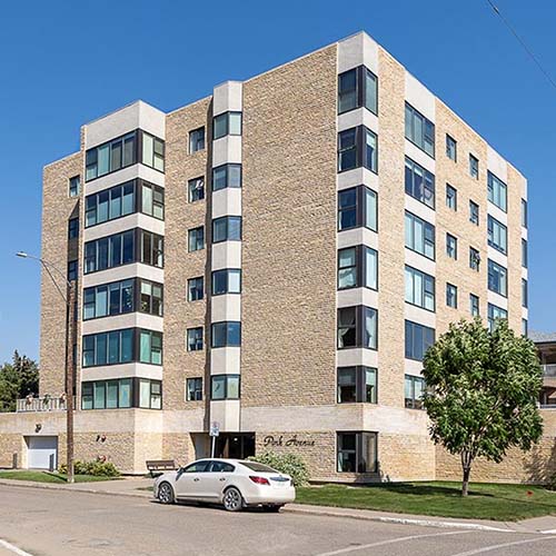 Park Avenue - Moose Jaw - Apartment Rental - 615 2nd Ave NE