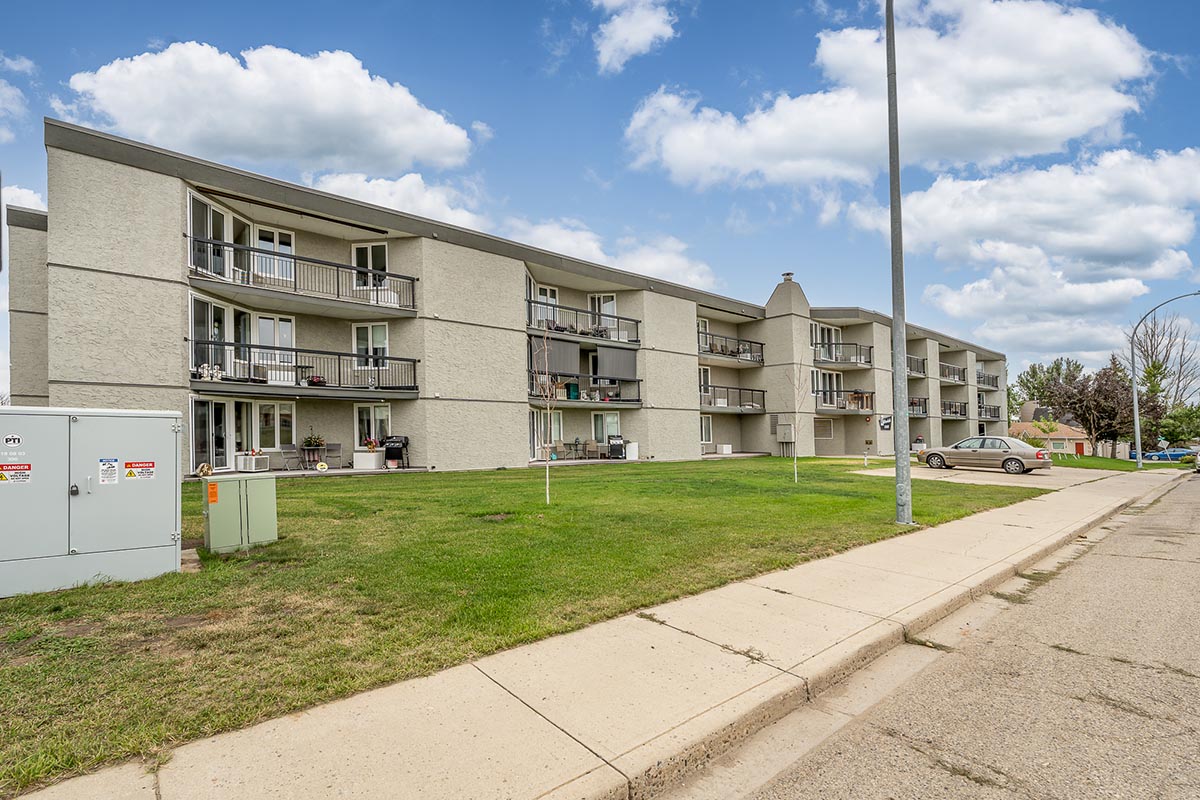 Willowdale Court Apartment– Moose Jaw Rental - 1315 Wolfe Ave